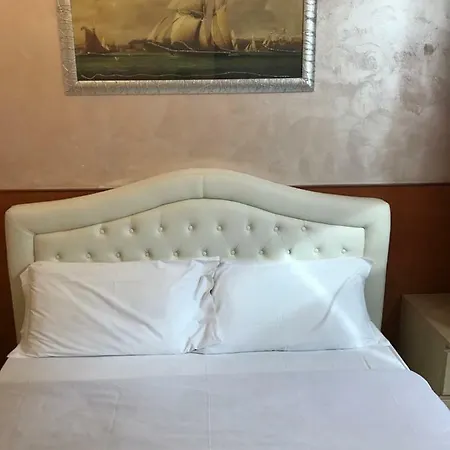Palace 招待所 罗马